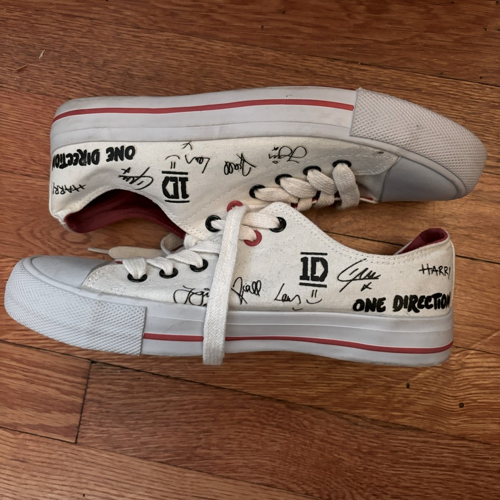 One direction signature shoes